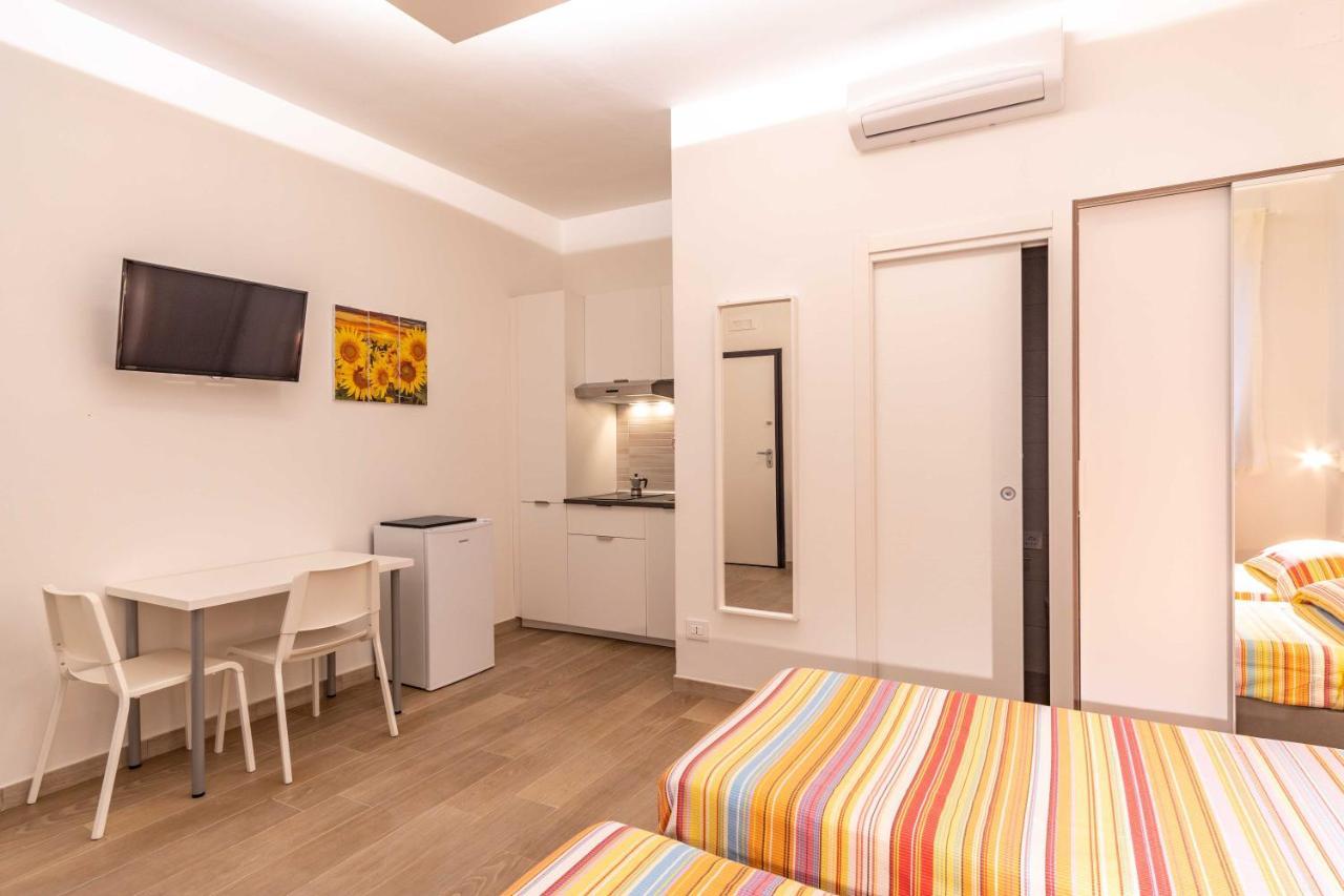 Seven Notes Guest House Bari Exterior photo